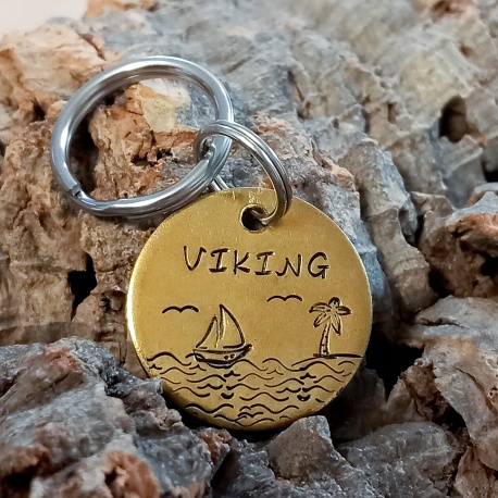 Médaille gravée et personnalisée en laiton pour chien "Viking"