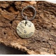 Médaille identité chien ou chat "Flora" en laiton, gravée à la main et personnalisée